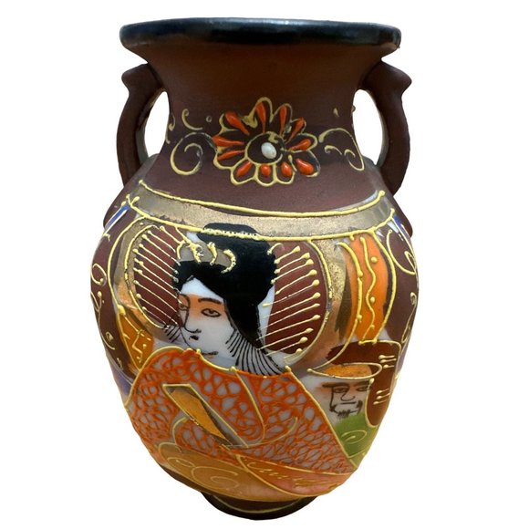 Made in Japan Other - Japanese Satsuma Moriage Vase 5" Hand Painted Gilded Porcelain